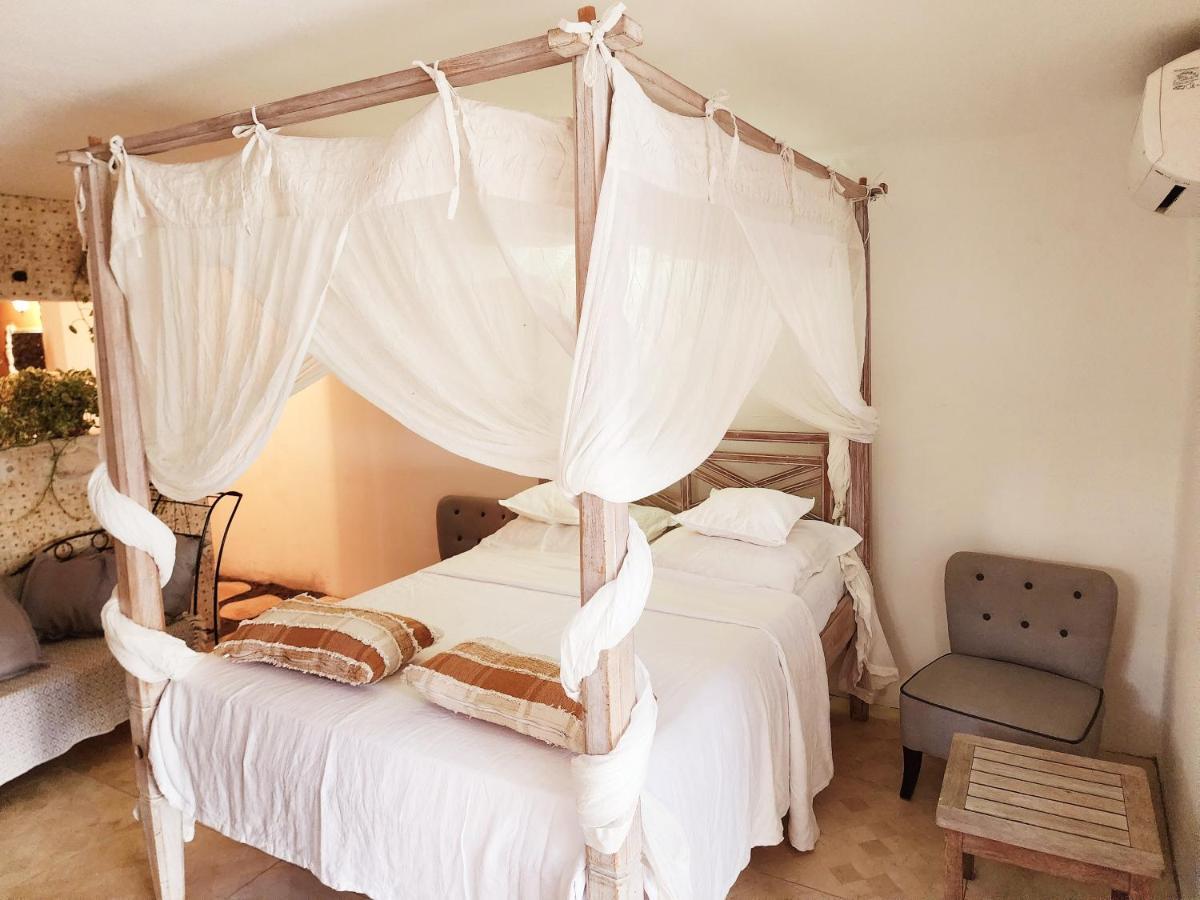 Perle Stone Studio- Bed And Breakfast Simpson Bay Zewnętrze zdjęcie