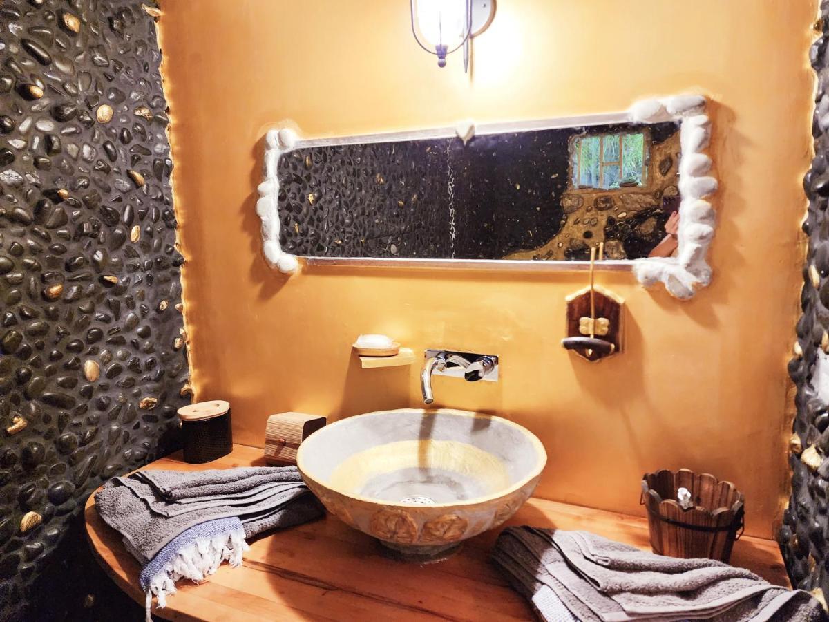 Perle Stone Studio- Bed And Breakfast Simpson Bay Zewnętrze zdjęcie