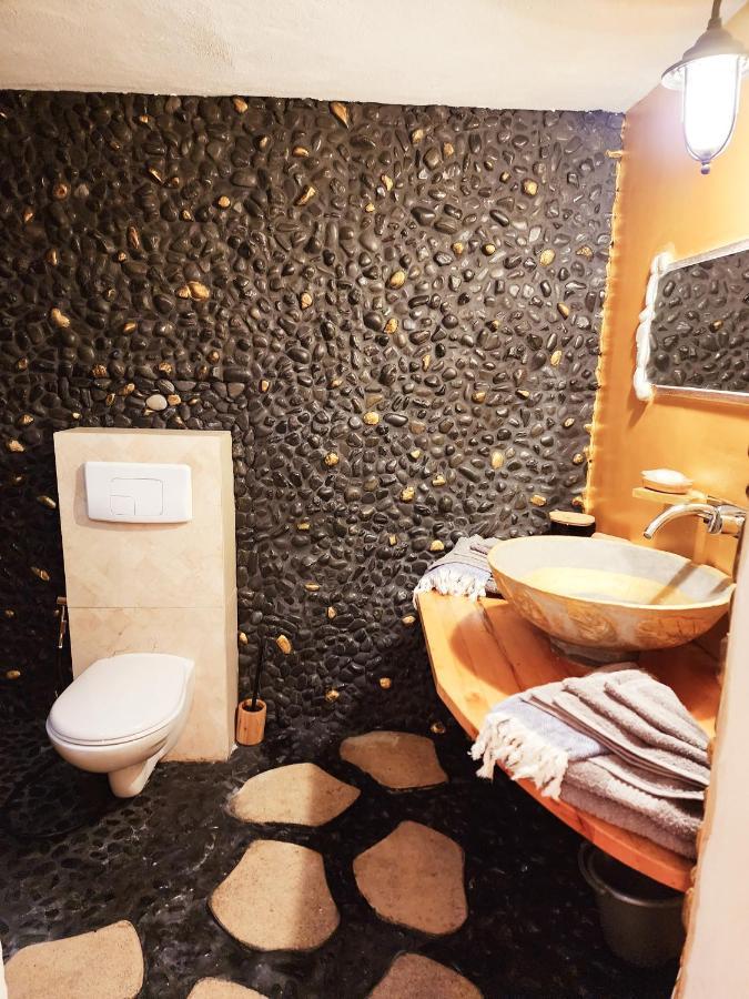 Perle Stone Studio- Bed And Breakfast Simpson Bay Zewnętrze zdjęcie