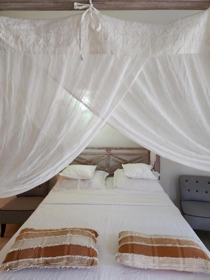 Perle Stone Studio- Bed And Breakfast Simpson Bay Zewnętrze zdjęcie